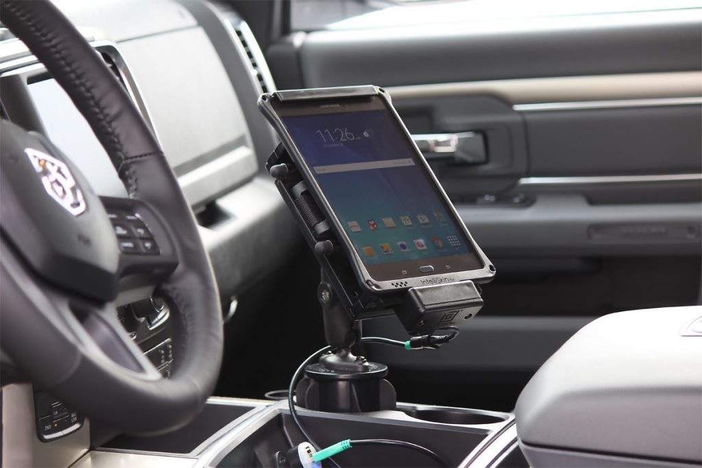 Dock GDS charge vehicule tablette